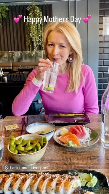Perfect day with Ava, Sunshine, Sushi & Sefton Park! 💕
#motheranddaughtertime #bestsushiintown #larklane #liverpoolfoodanddrink #