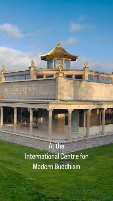 Buddhist Mini Retreat with my lovely friend Jayne from up in’t Dales!
Learning, meditating, connecting, reflecting and having a good giggle too! 🙏💕
#buddhism🙏 #learningnewthings #meditationretreat #buddhateachings #personaldevelopmentjourney #lakedistrict